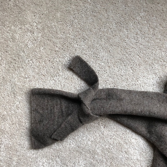 Zara Sweater - Picture 5 of 8